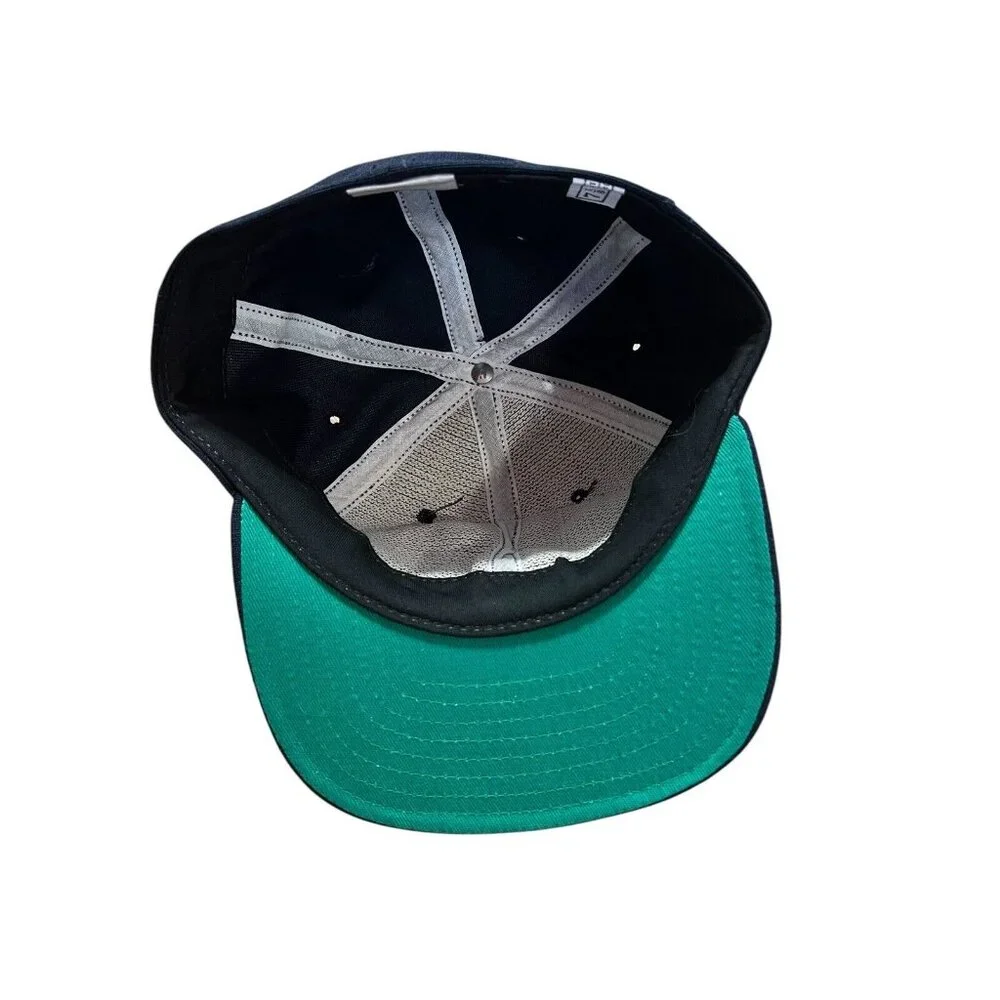 USS Forrestal CV-59 US‎ Navy Fitted 7 1/8Hat Vintage New Era Dupont Visor